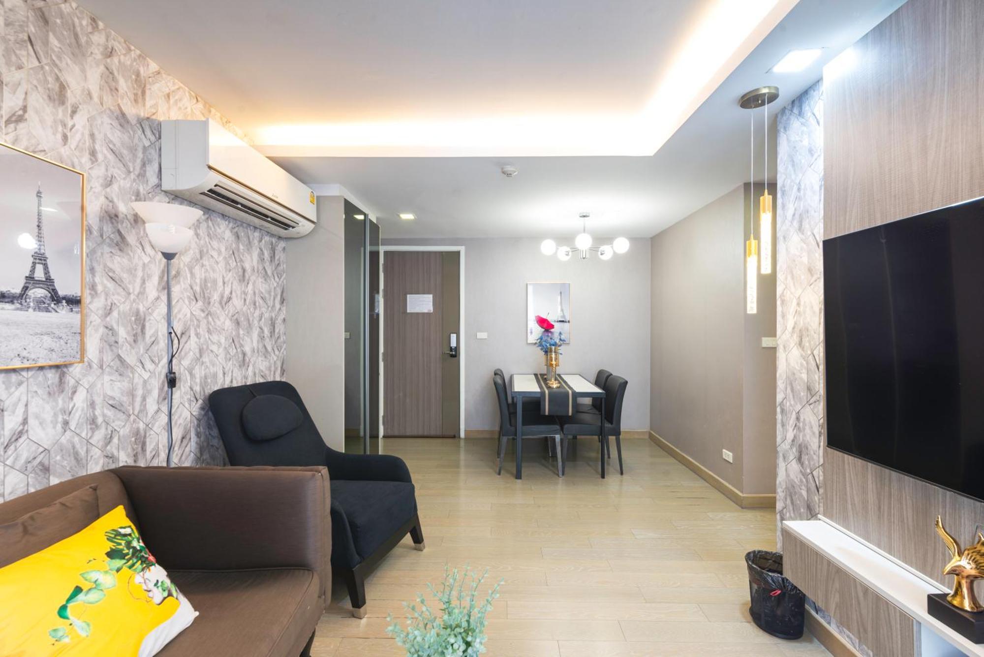 شقة Dazzle Sukhumvit 7 By Lefoyer بانكوك المظهر الخارجي الصورة